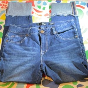 1822 Jeans, size 10, cuffed capris
